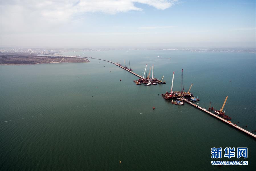 [3]（外代二线）建设中的刻赤海峡跨海大桥