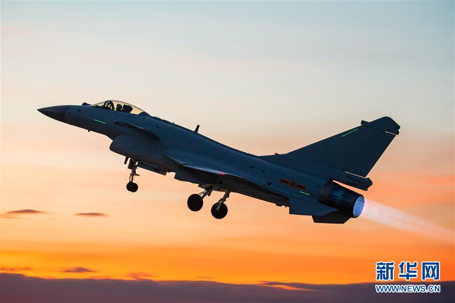 (图文互动)(9)“国际军事比赛—2017”:歼-10B战机首度出征 “航空飞镖”与世界先进战机同场竞技
