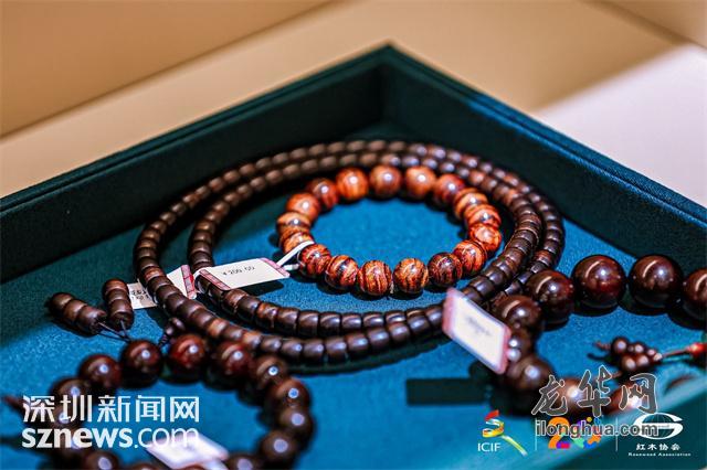 052703.jpg 052703.jpg